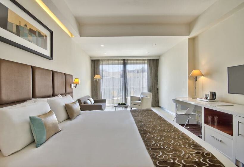 Junior Suite, The George Urban Boutique