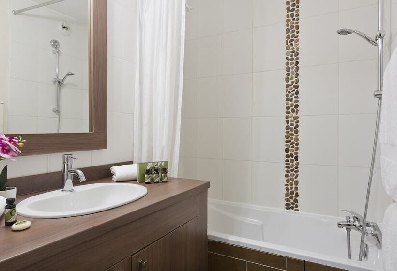 Студио Comfort, Residence La Reserve Geneve Ferney Voltaire
