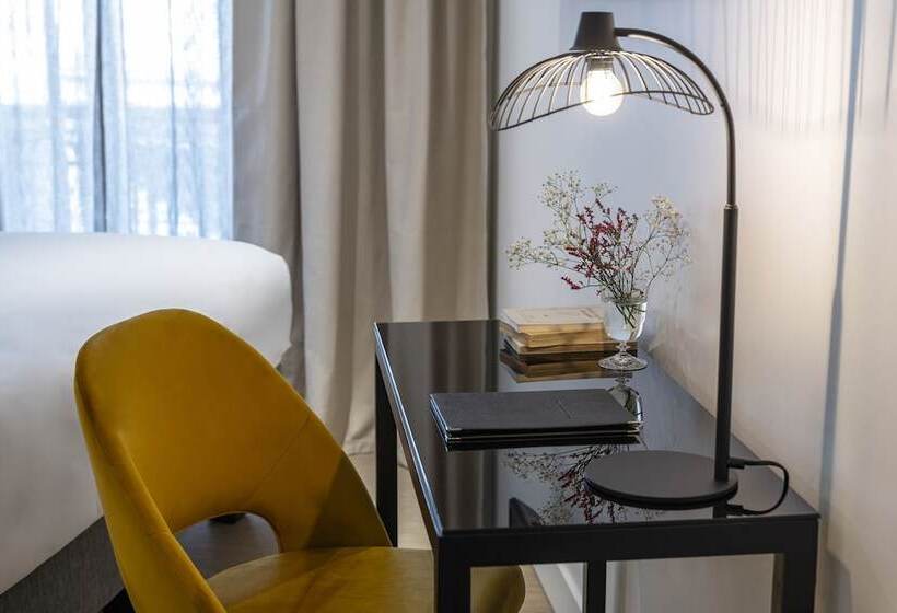 اتاق استاندارد, 9hotel Opera