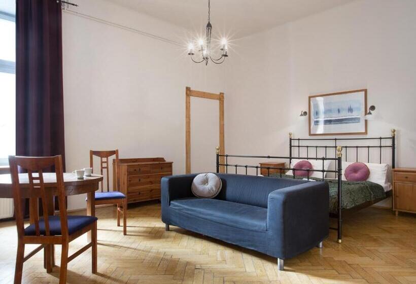 آپارتمان 4 خوابه, Antique Apartments Plac Szczepański