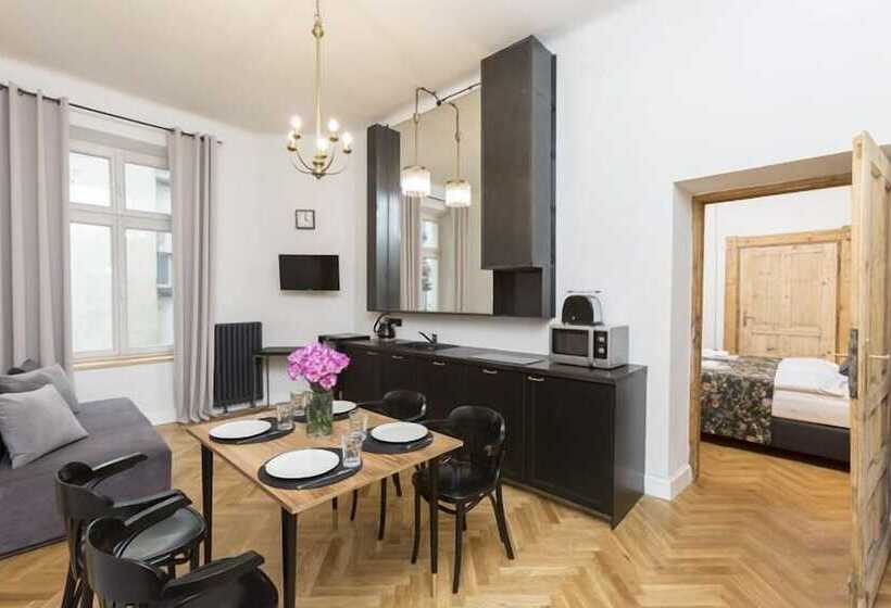 آپارتمان 2 خوابه, Antique Apartments Plac Szczepański
