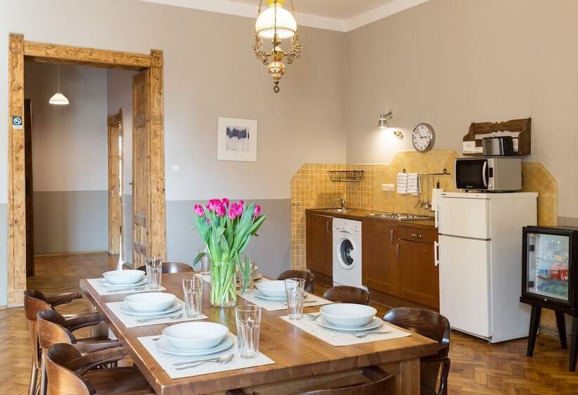 آپارتمان 4 خوابه, Antique Apartments Plac Szczepański