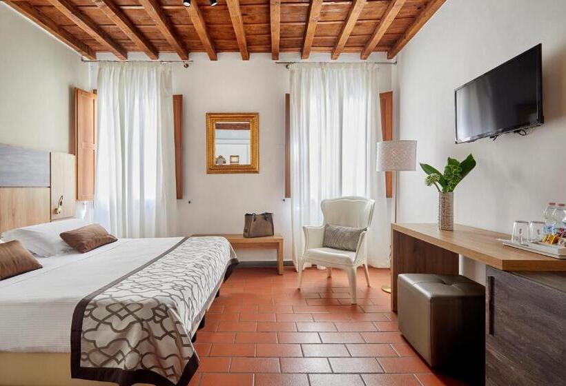 اتاق لوکس, Sette Angeli Rooms