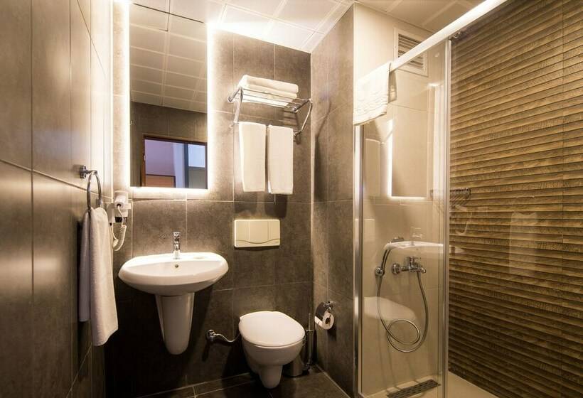 اتاق استاندارد, Club Hotel Sunbel