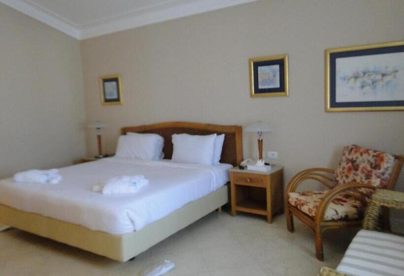 Quarto Triplo Standart Vista Mar, Ecotel Dahab Bay View Resort