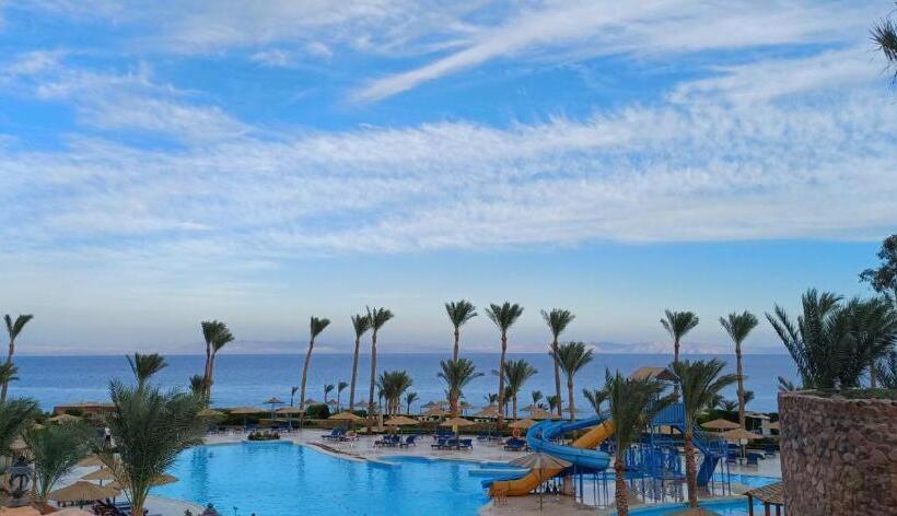 Upper Triple Room Sea View, Ecotel Dahab Bay View Resort