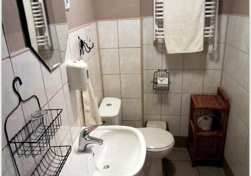 غرفة قياسية فردية, Globtroter Guest House