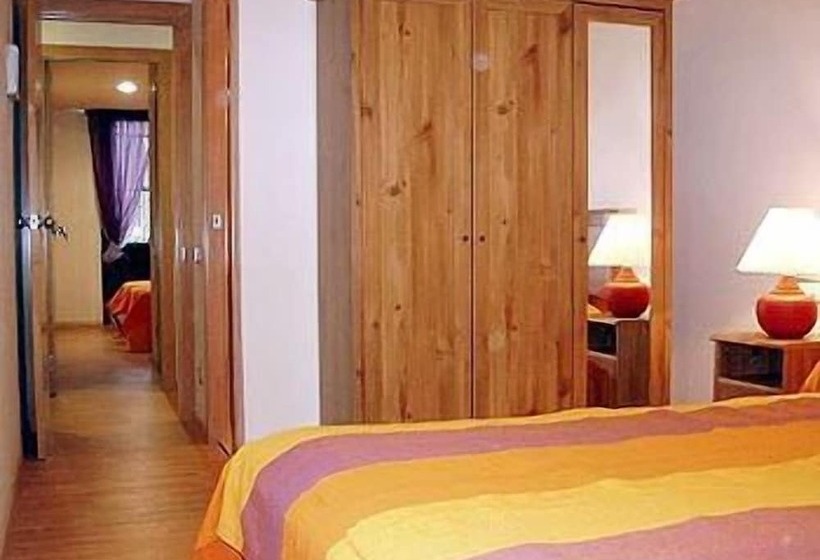 اتاق استاندارد, Hostal Lk Barcelona