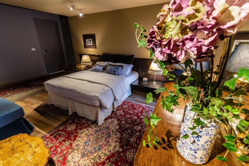 سوییت جونیور سوپریور, Avogaria 5 Rooms