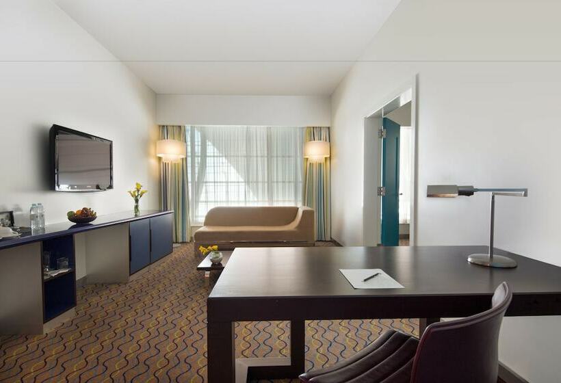 Suite Junior, Dubai International Hotel, Dubai Airport