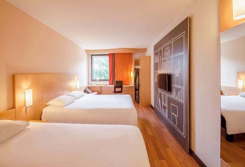 اتاق استاندارد با تخت دوبل, Ibis Sarlat