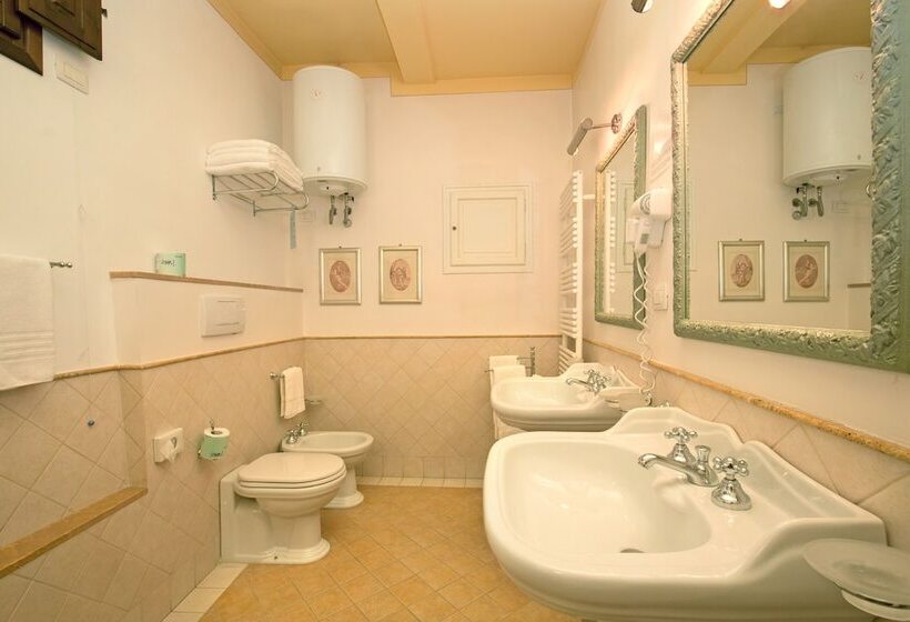 سوییت, La Casa Del Garbo   Luxury Rooms & Suite