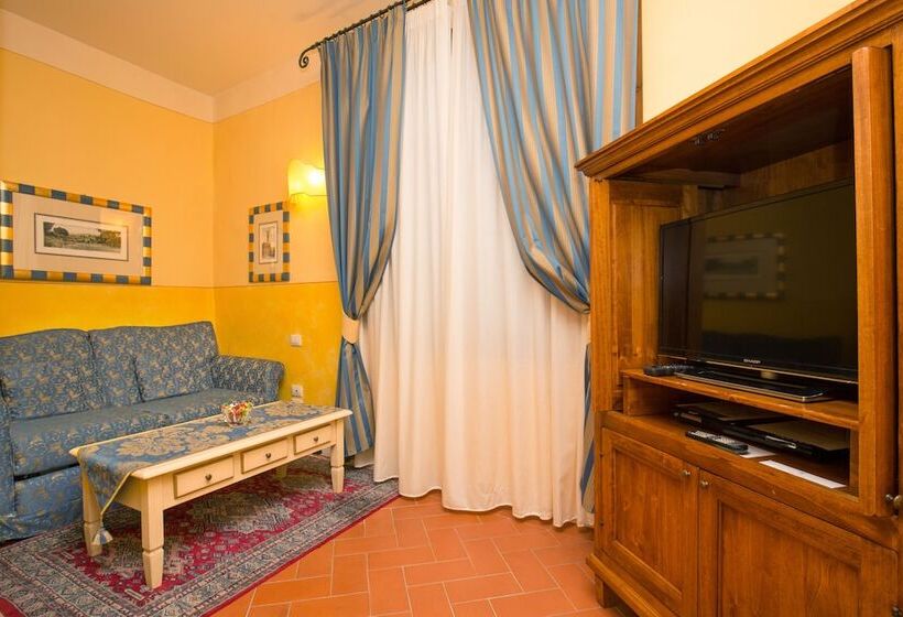 سوییت, La Casa Del Garbo   Luxury Rooms & Suite