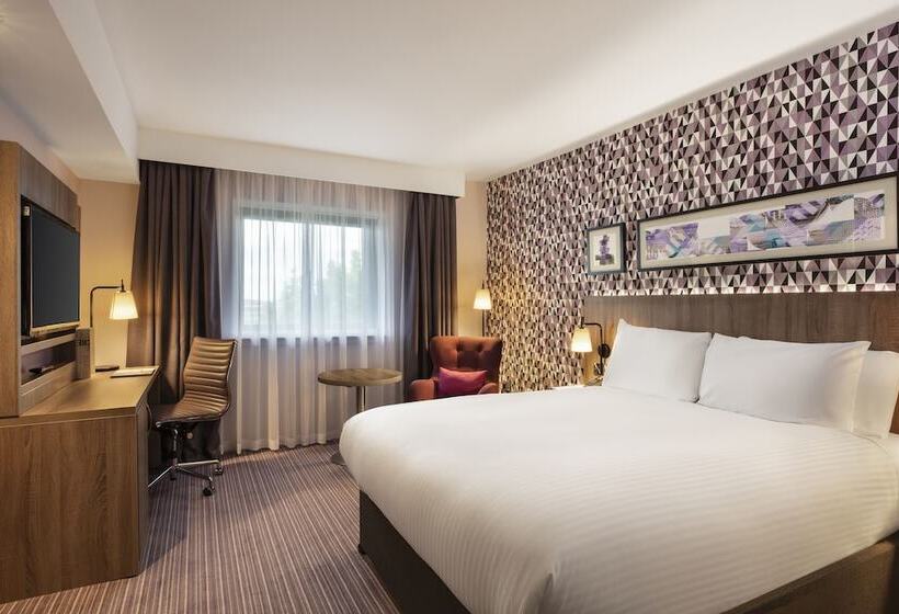 اتاق استاندارد, Leonardo  London Heathrow Airport
