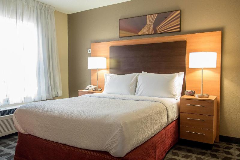اتاق استاندارد, Leonardo  London Heathrow Airport