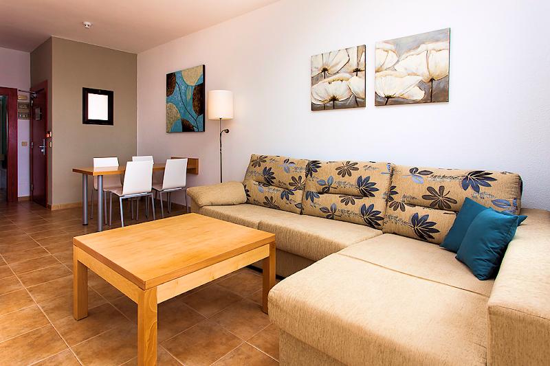 اتاق استاندارد سه نفره, Leonardo  London Heathrow Airport