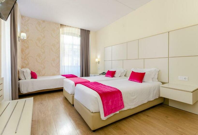 Chambre Triple Standard, Lx Rossio