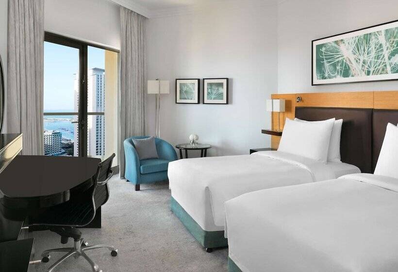 行政房间, Mövenpick Hotel Jumeirah Beach