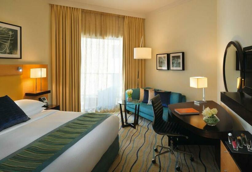 Executive Room King Size Bed, Movenpick  Jumeirah Beach