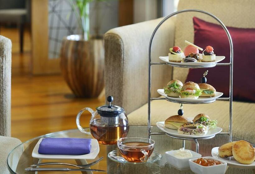 行政套房, Mövenpick Hotel Jumeirah Beach
