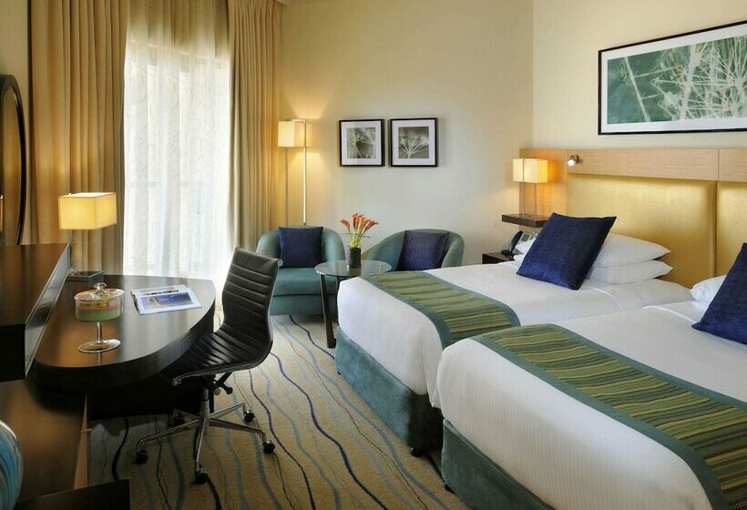 高级大房间, Mövenpick Hotel Jumeirah Beach