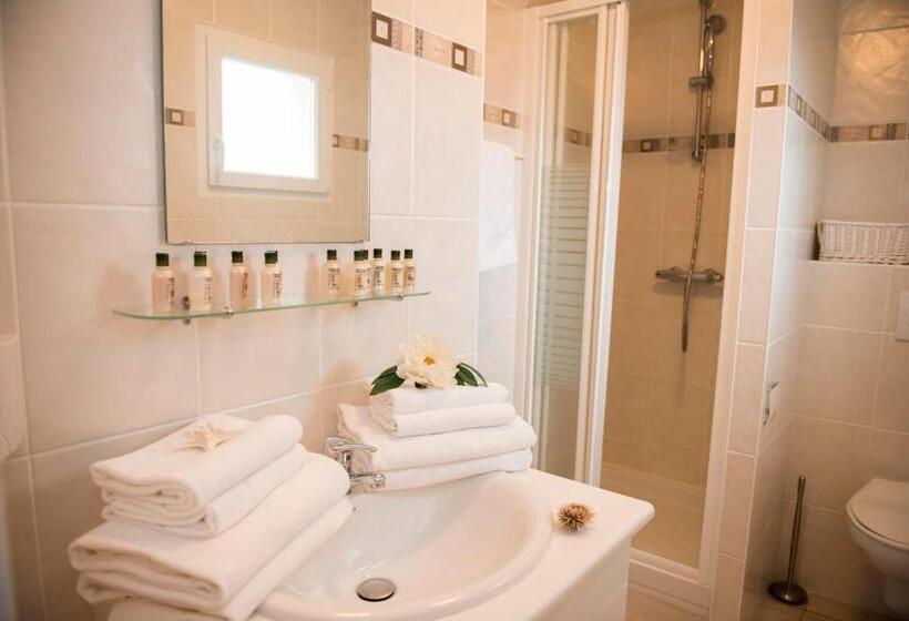 ویلای 3 خوابه با استخر, Oasis Les Jardins Des Sables D'olonne
