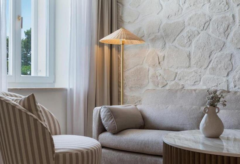 سوییت جونیور, Heritage Hotel Kaštelet