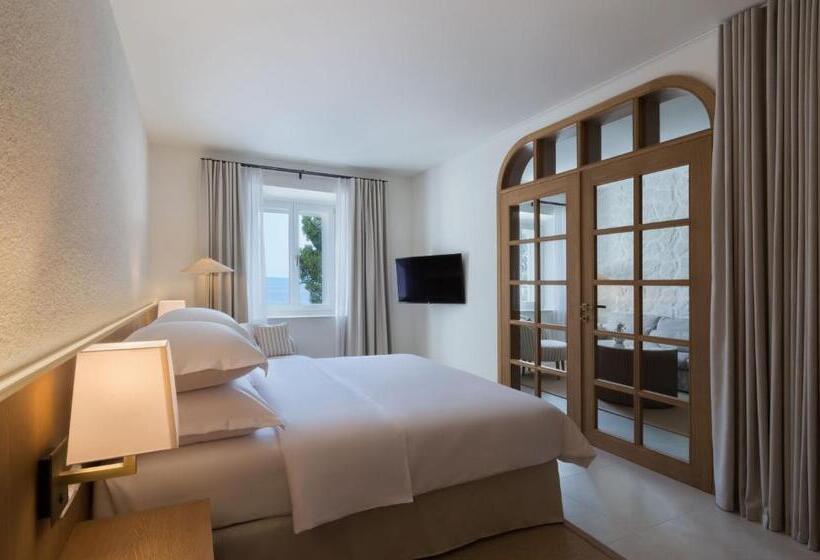 سوییت جونیور با چشم‌انداز دریا, Heritage Hotel Kaštelet