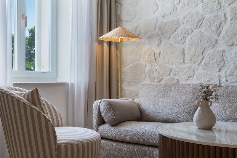 سوییت جونیور, Heritage Hotel Kaštelet
