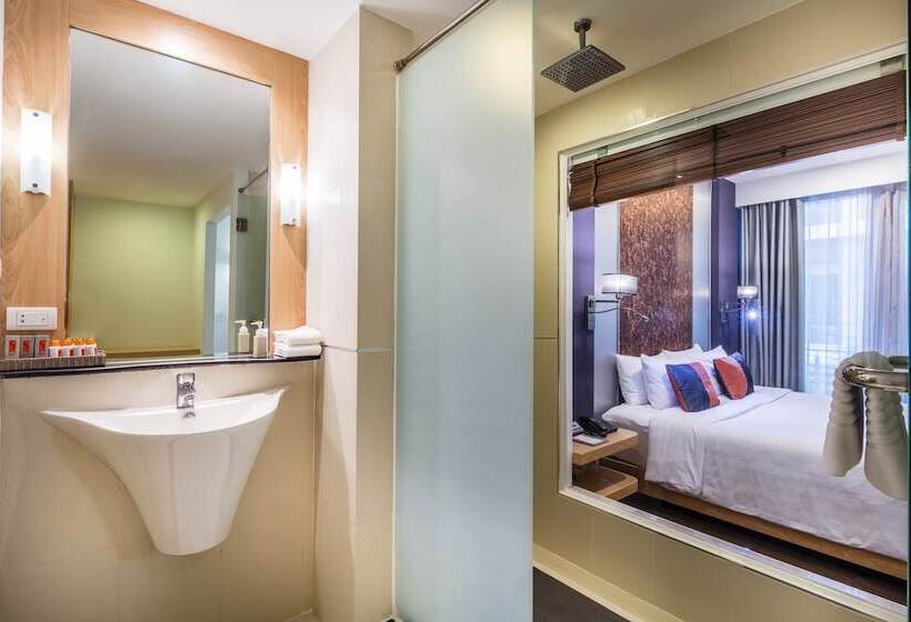 اتاق لوکس, Solo, Sukhumvit 2, Bangkok   Sha Extra Plus