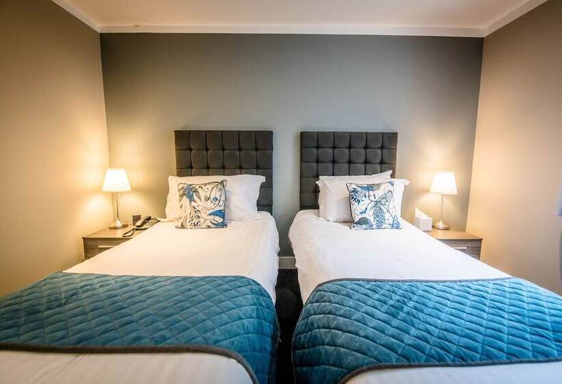 اتاق استاندارد, Wild Pheasant Hotel & Spa