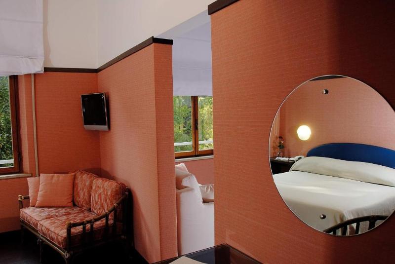 اتاق استاندارد, Wild Pheasant Hotel & Spa