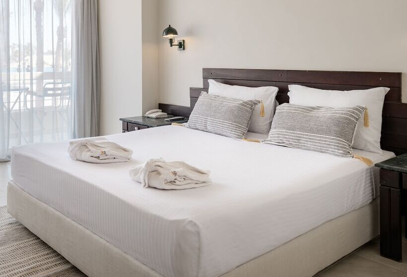 اتاق استاندارد, Sindbad Club