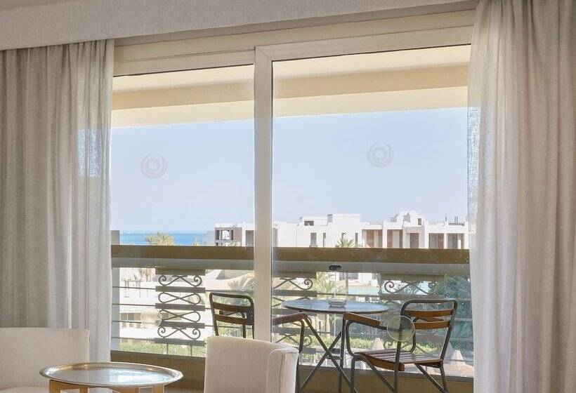اتاق سوپریور, Sindbad Club