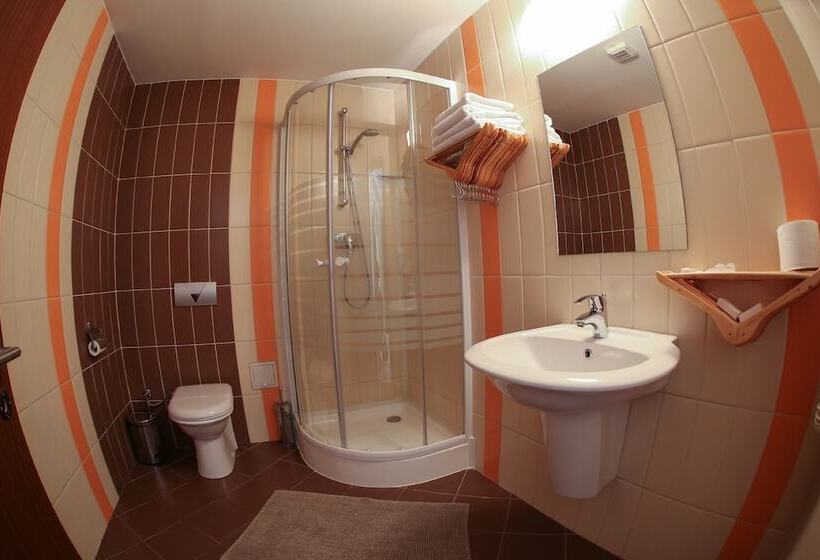 اتاق استاندارد, Volo Hotel