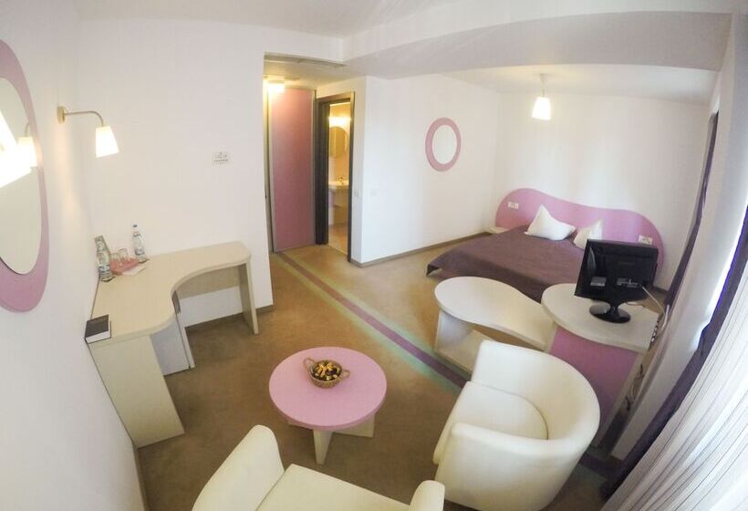 اتاق استاندارد, Volo Hotel