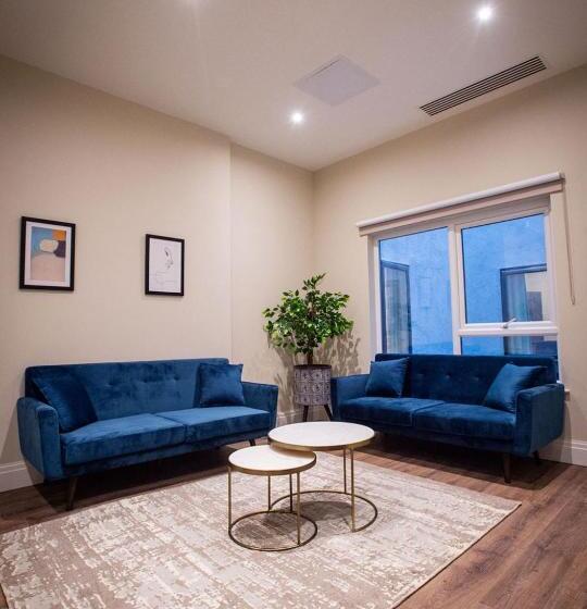 آپارتمان 2 خوابه, The Gresham Apart