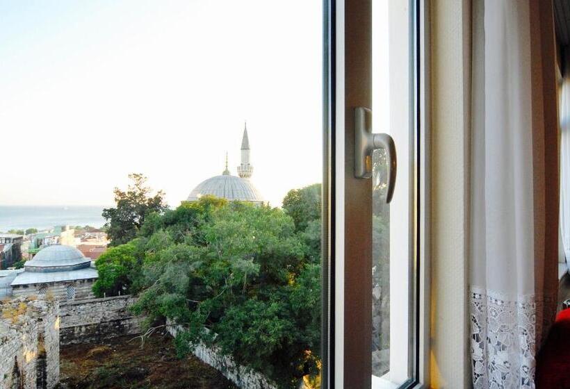 اتاق لوکس با چشم‌انداز دریا, Ada Hotel Istanbul