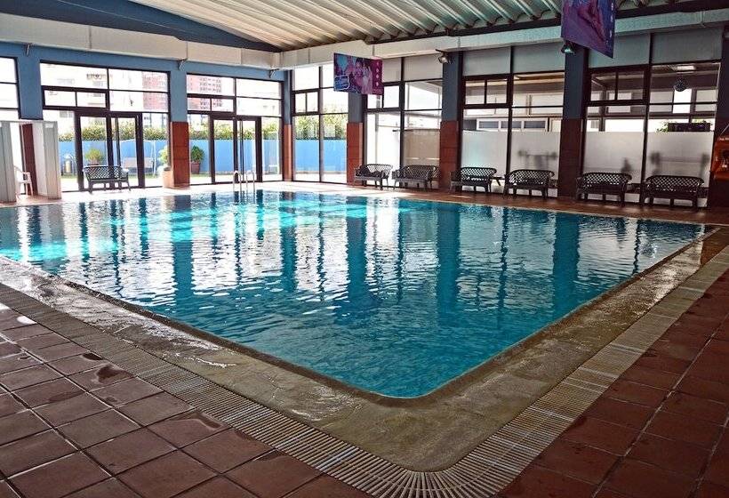 سوییت جونیور, Cesar Hotel & Spa