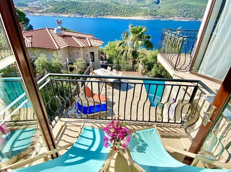 ویلای 1 خوابه, Club Hotel Barbarossa