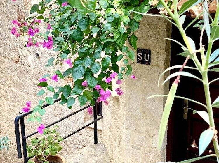 ویلای 1 خوابه, Club Hotel Barbarossa
