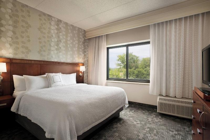 اتاق استاندارد با چشم‌انداز باغ, Club Hotel Barbarossa