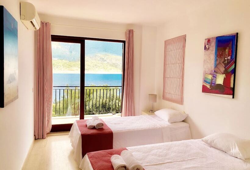 ویلای 1 خوابه, Club Hotel Barbarossa