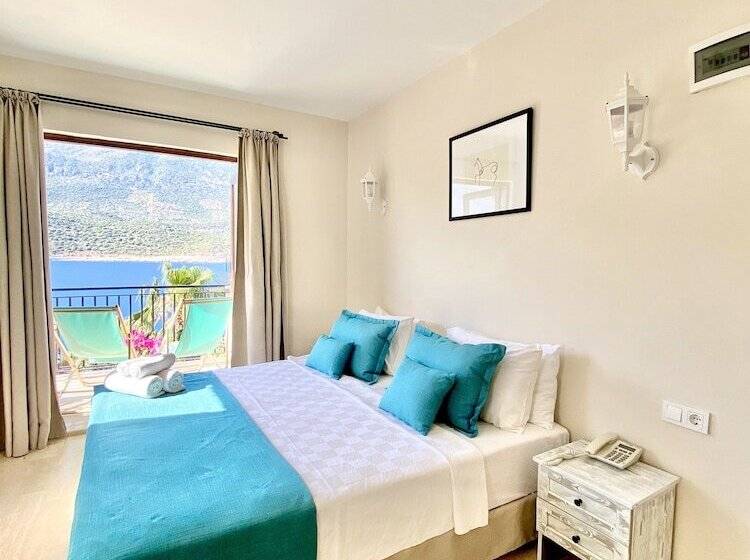 اتاق استاندارد با چشم‌انداز دریا, Club Hotel Barbarossa