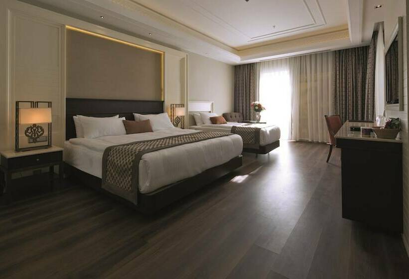 Quarto Familiar Deluxe, Güral Premier Belek   All Inclusive