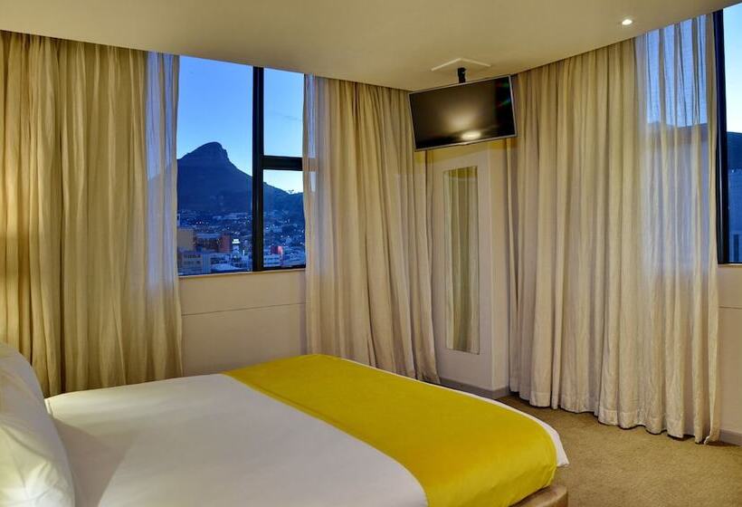 Habitación Deluxe Vista Montaña, Holiday Inn Cape Town