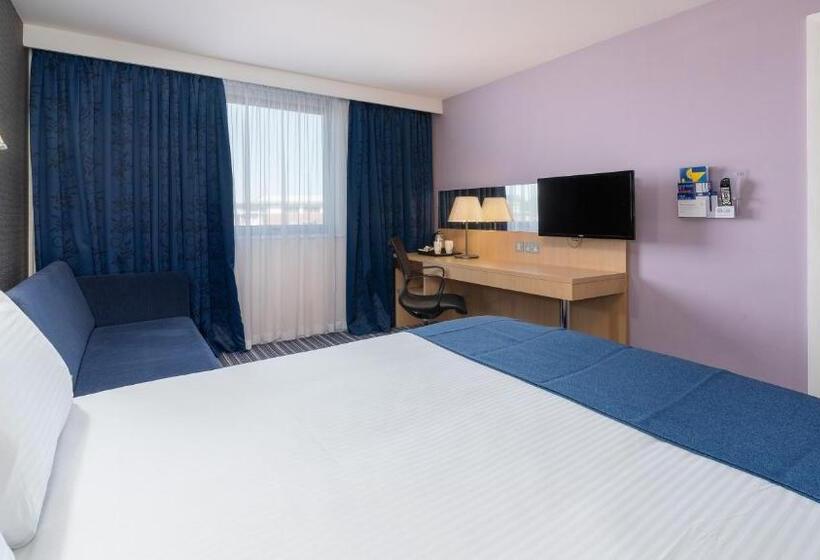 غرفة قياسية, Holiday Inn Express Leigh  Sports Village