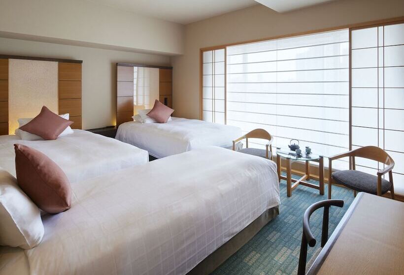 3 Bett Komfort Zimmer, Niwa Tokyo