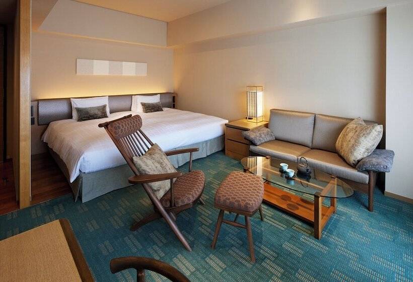 Premium Kamer, Niwa Tokyo