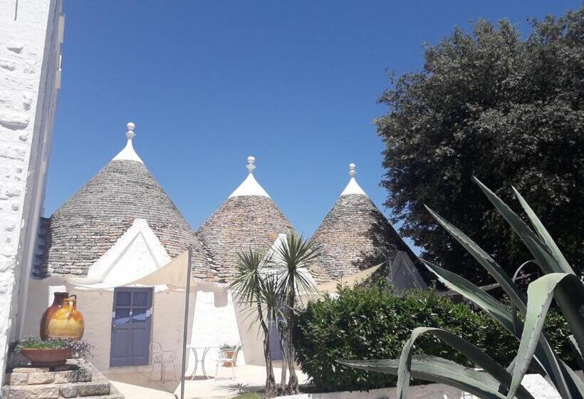 اتاق استاندارد سه نفره, Relais Masseria Villa Cenci